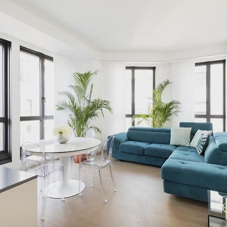 Easylife - Lussuosa Dimora Con Rooftop Condominiale Vista Duomo Milan Luaran gambar