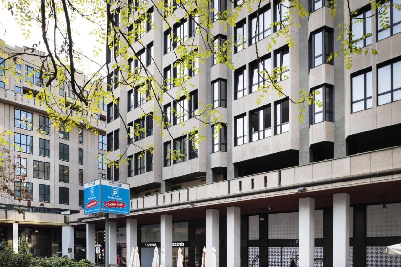 Easylife - Lussuosa Dimora Con Rooftop Condominiale Vista Duomo Milan Luaran gambar
